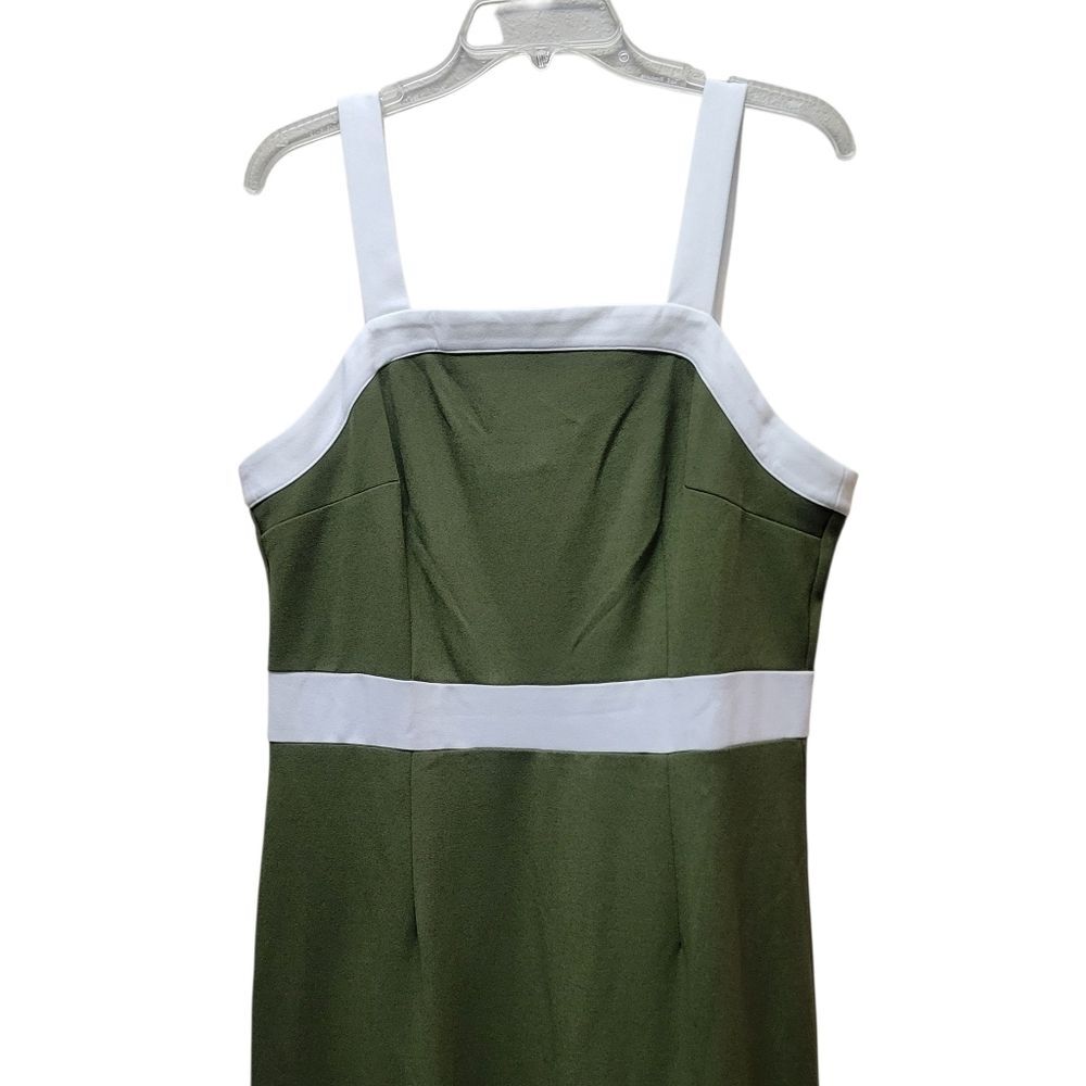 NANYUAYA Elegant Olive Green Maxi Dress with White Accents - NWOT - Picture 5 of 9